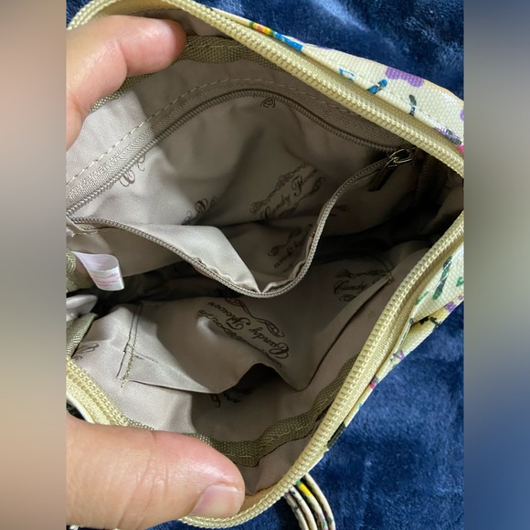 CANDY FLOWERS Novelty Print PVC Convertible Handbag - Picture 6 of 9